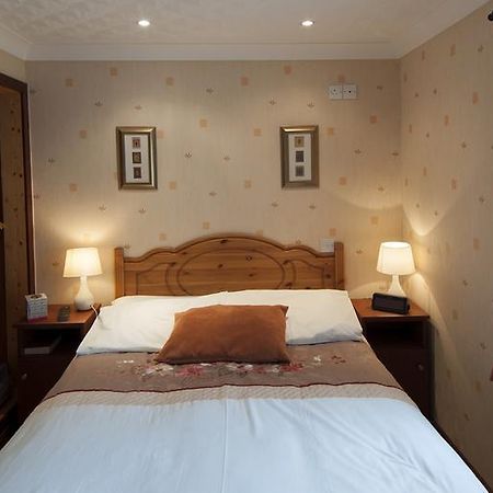 Browns Country House Hotel บุชมิลส์ ภายนอก รูปภาพ