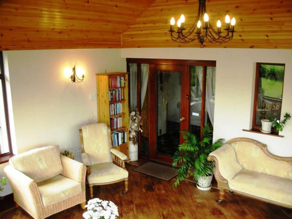 Browns Country House Hotel บุชมิลส์ ภายนอก รูปภาพ